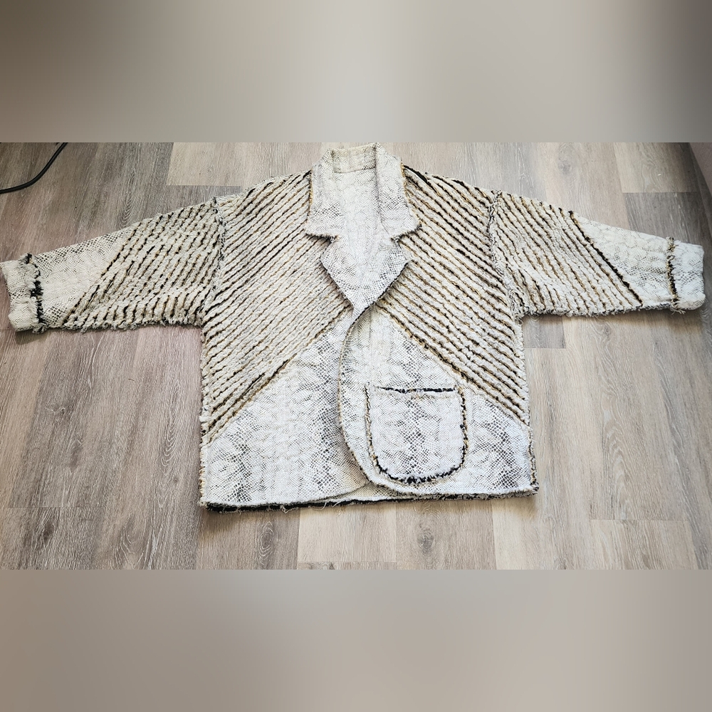 Custom Quilted Embroidered Patchwork Heavy Reversible Cardigan Jacket Blk Wht - Picture 8 of 15